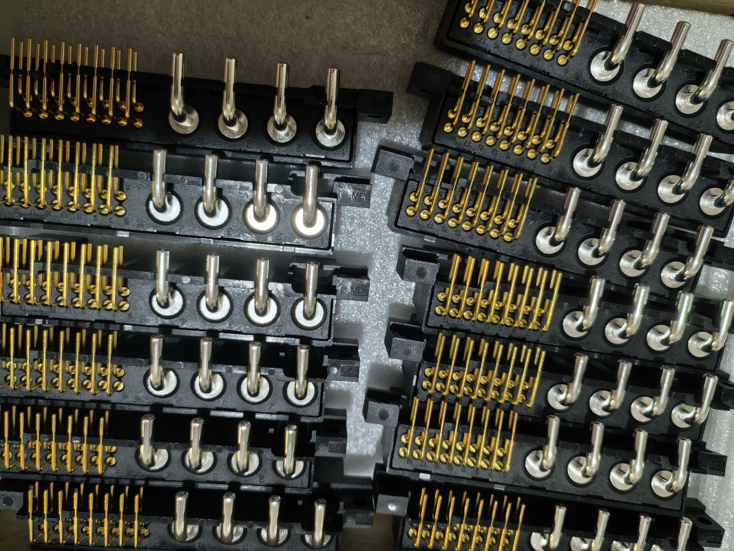JDC-20Z-001 & JDC-20T-001 connector for railway project
