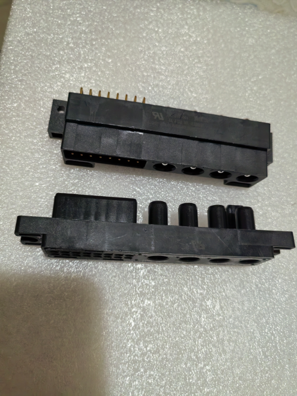 JDC-20Z-001 & JDC-20T-001 connector for railway project