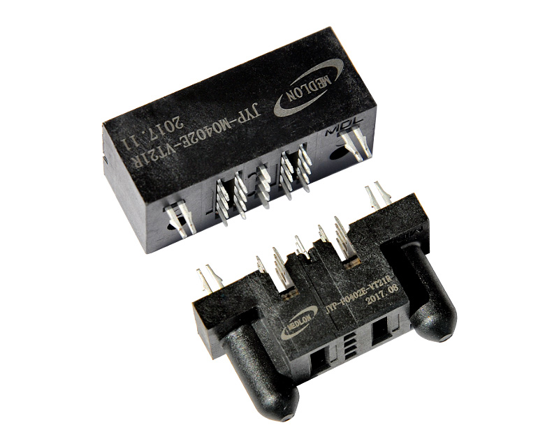 JYP-F0402E-VT21R   Female connector : 4 signal contacts +2 power connectors MDL(MEDLON) 4 pin connector on power supply  4 pin connector power supply