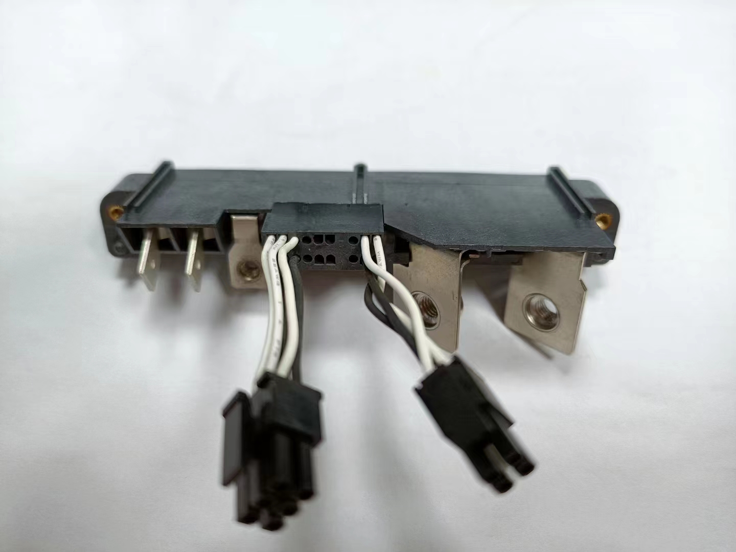 Similar Amphenol FCI connector DC 120A  , AC 40A ,signal 1A ( PHZ Gold Finger High Power Connector   PHZ-F020304-BW101   high-power gold finger connector socket)