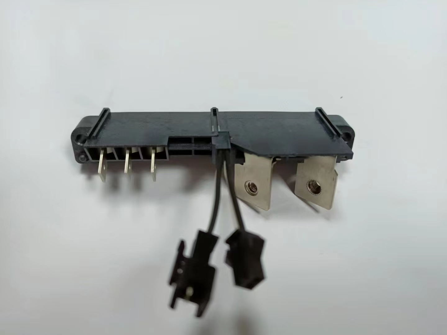 Similar Amphenol FCI connector DC 120A  , AC 40A ,signal 1A ( PHZ Gold Finger High Power Connector   PHZ-F020304-BW101   high-power gold finger connector socket)