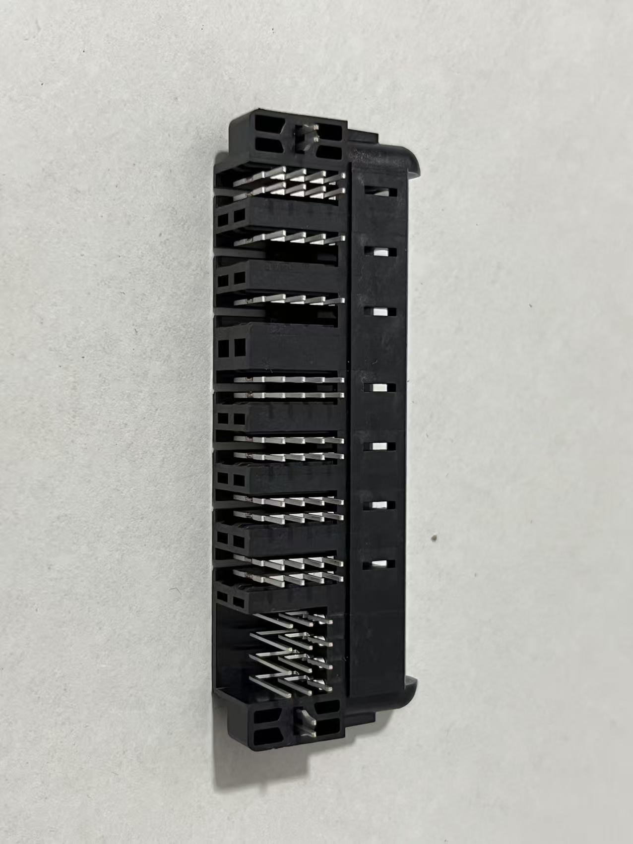 JYP Powerblade ULTRA AI server power supply connector JYP-F0001207B-RT002H ,R/A Female & R/A male (12S+4P+2LP+1P)